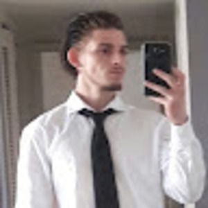 Meet your Posher, Christopher